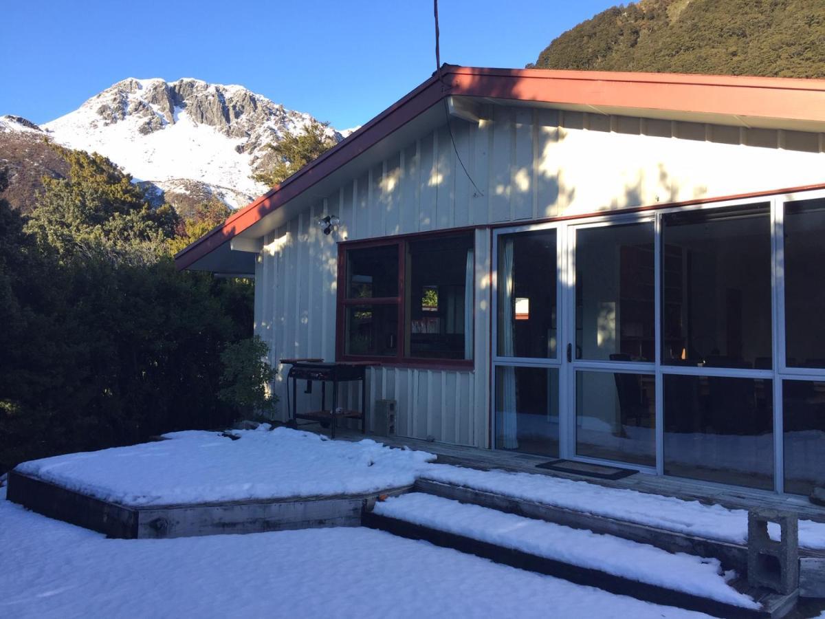 Aoraki Alpine Chalet Villa Aoraki / Mount Cook Buitenkant foto